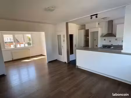 à louer : appartement en maison - t4 rénové – 85 m²