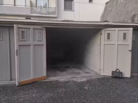 garage fermé et sec à chambéry