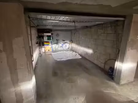 location box garage