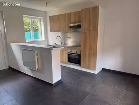 maison t3 avec jardin – quartier calme  proche commodités – disponible immédiatement