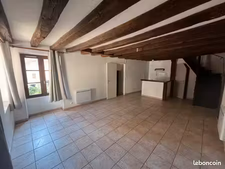 maison de bourg à louer