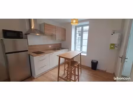 studio 1 pièce 20 m²