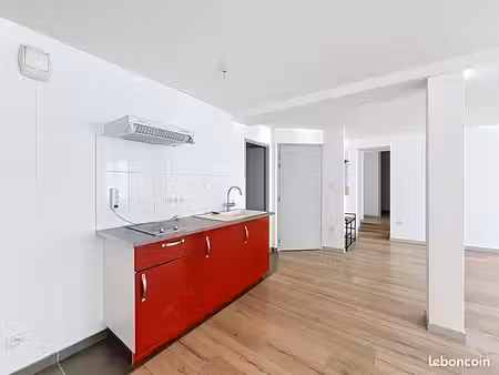 appartement 3 pièces 86 m²
