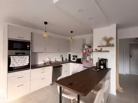 appartement t4 duplex 79 m² – hyper centre de thouaré-sur-loire – entièrement rénové