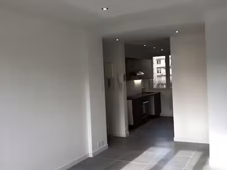 particulier loue f3 - 54m2 - 2 chambres - traversant et lumineux - grenoble vallier