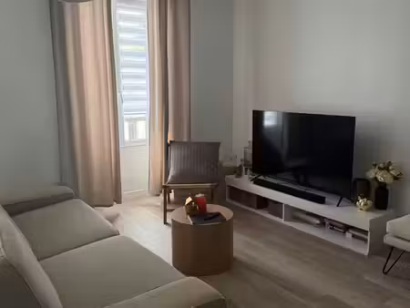 t2 45 m² lumineux non meublé - quartier ribray - parking privée