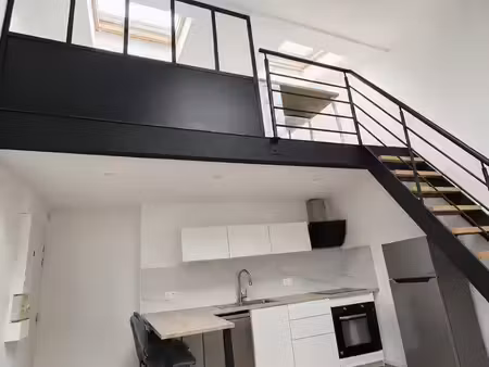 t1 bis meublé entièrement rénové avec mezzanine + bureau – bordeaux victoire