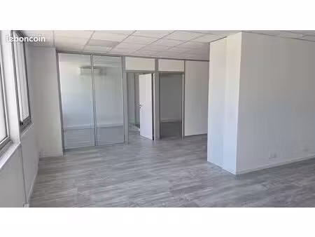 bureaux professionnels à louer crolles (38920) 61 m²