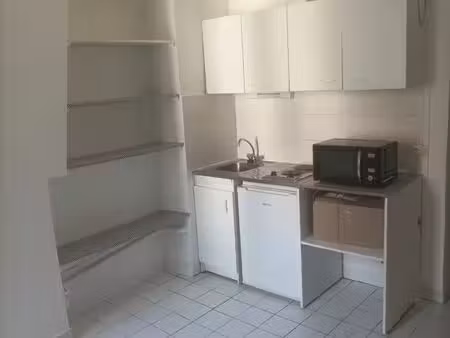 studio hyper centre 15m2
