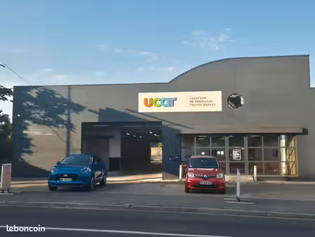 local automobile premium à sous-louer – emplacement exceptionnel