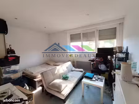 studio 1 pièce 29 m²