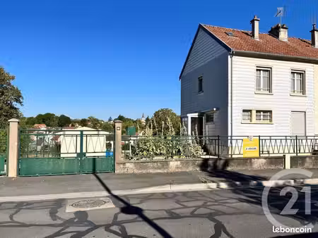 maison 5 pièces 95 m²