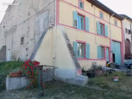 maison de village 10 pièces 187 m²