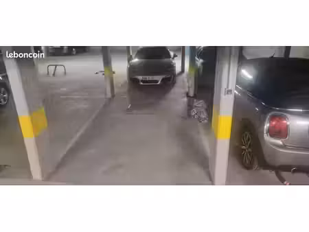 place de parking sousterrain