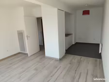appartement 2 pièces 45 5 m² – parking – ascenseur – beauvais