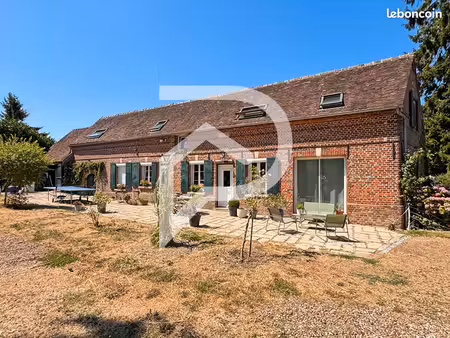 maison 5 pièces 146 m²