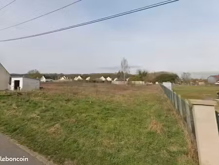 terrain 1 438 m² thiers sur theve