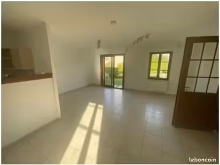 à louer – maison 3 chambres avec garage et jardin – brimeux - dispo mi aout