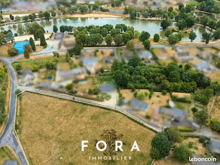 terrain 6735 m² la ferriere aux etangs