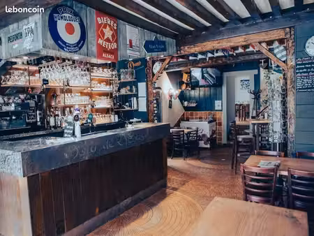 bar restaurant