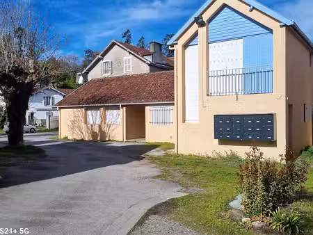 studio 18 m² avec mezzanine et parking