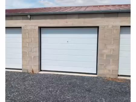 garage ou local de stockage