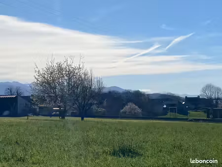terrain 1 370 m² visker