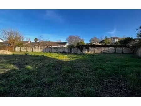 terrain à vendre