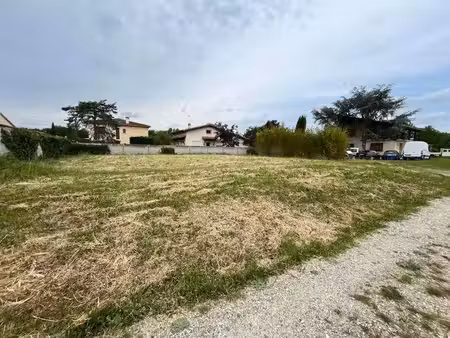 terrain à vendre
