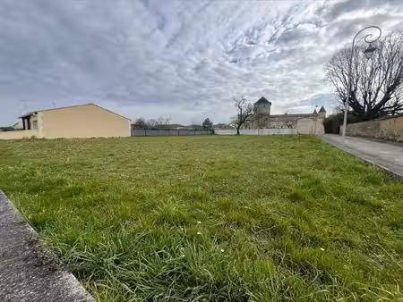 terrain à vendre