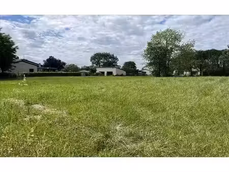 terrain à vendre