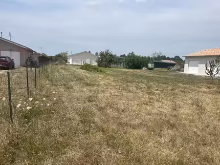 terrain à vendre