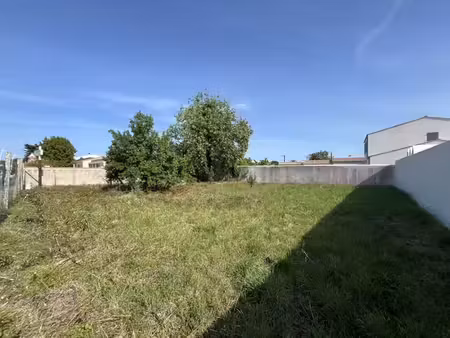 terrain à vendre