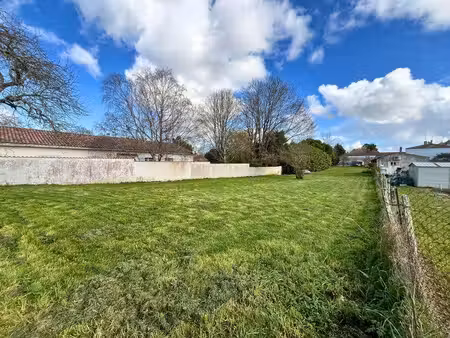 terrain à vendre