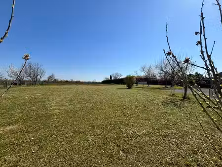 terrain à vendre