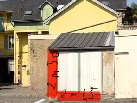 grand garage
