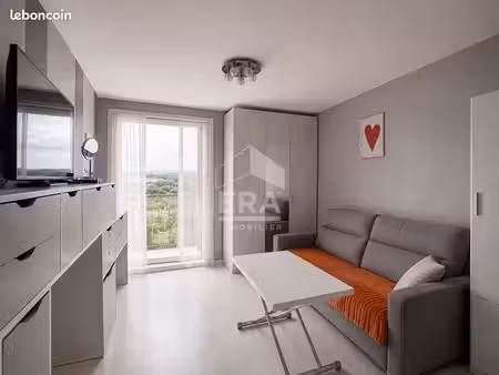 studio 1 pièce 18 m²