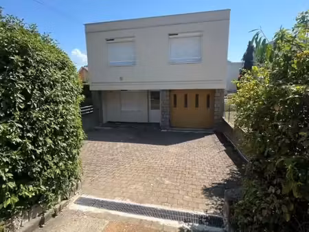 maison 5 pièces 130 m²