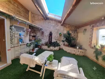 charmante maison de ville 140 m² – 4 pièces – terrasse avec toit ouvrant – grand garage a 