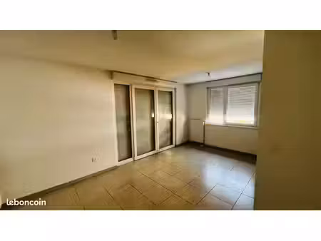 appartement f2 avec terrasse et garage