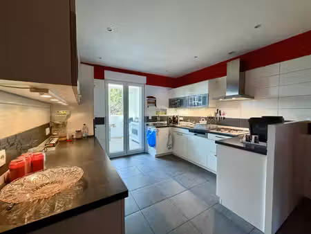 appartement rez-de-chaussée 93 m2 2 chambres