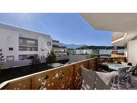 coup de coeur  t2 de 43 m2 avec place de parking en sous-sol