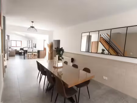 maison 5 pièces 159 m²