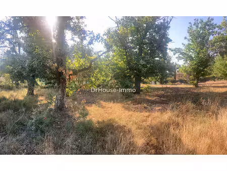 magnifique terrain constructible à sanilhac