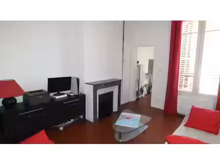 location meublée appartement 2 pièces 39.5 m² à orleans (45000)  550 €