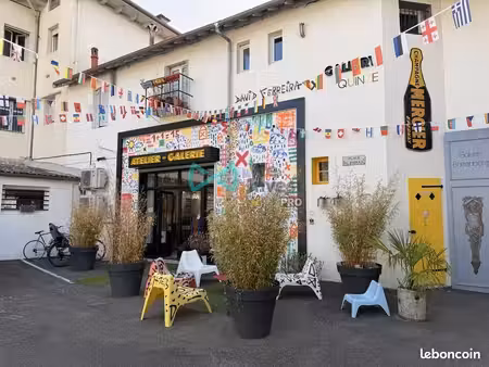 local commercial 155 m²