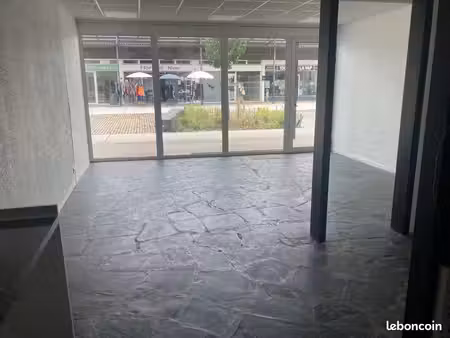 local commercial