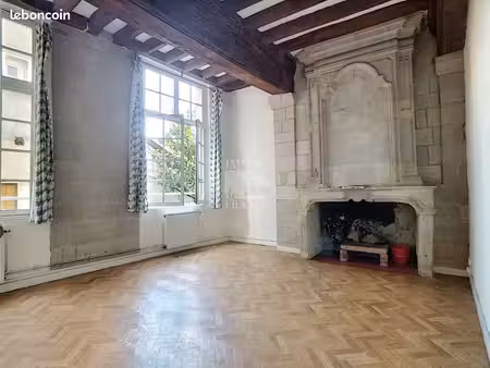 appartement 3 pièces 64 m²