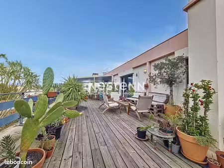 appartement 2 pièces 64 m²