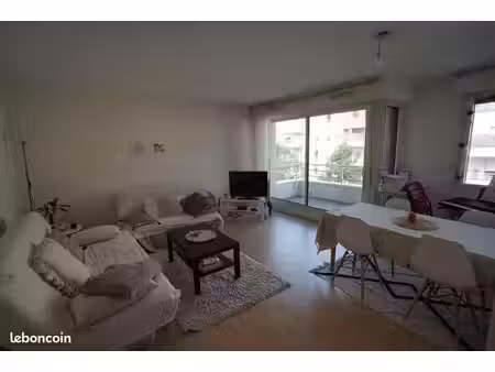 appartement 3 pièces 64 m²